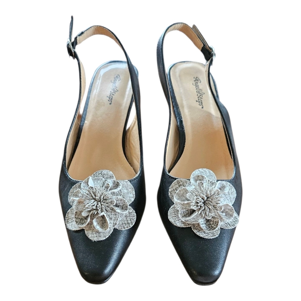 Angel Steps Pointy Toe Kitten Heel Dress Shoes With Flower Accent Sz9.5W